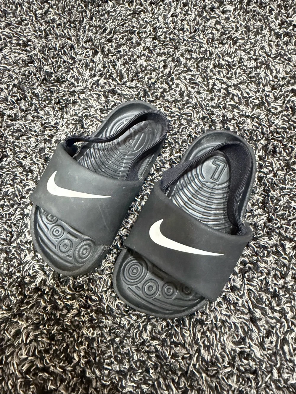 3 sets converse,nike,old navy